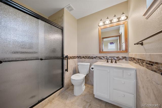 1335 Villa Grove