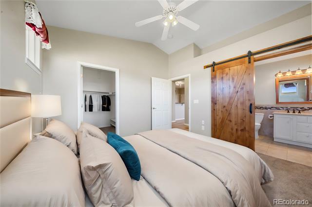 1335 Villa Grove