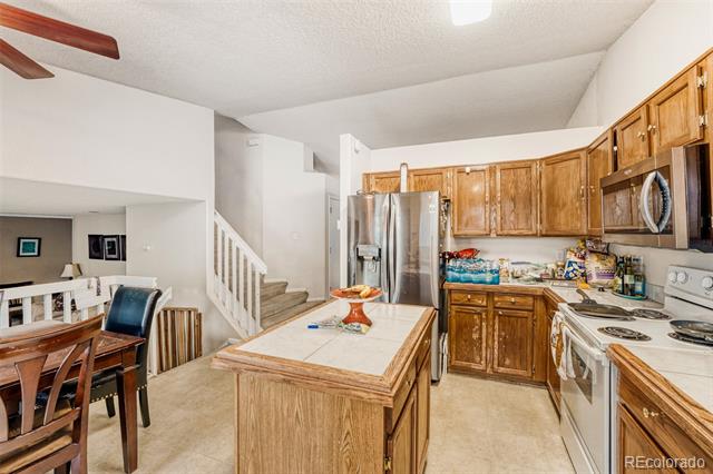 19356 E 40th Place