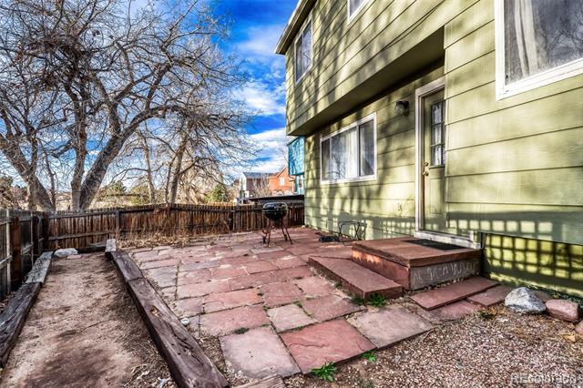 19356 E 40th Place