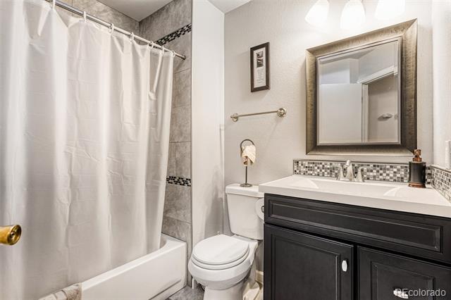 19356 E 40th Place
