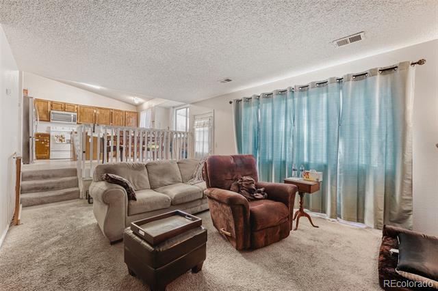 19356 E 40th Place