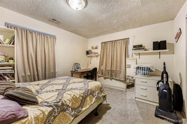 19356 E 40th Place
