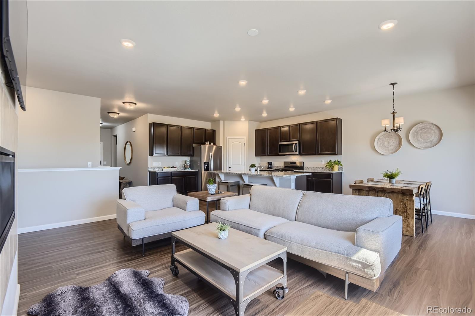 4506 River Highlands Loop