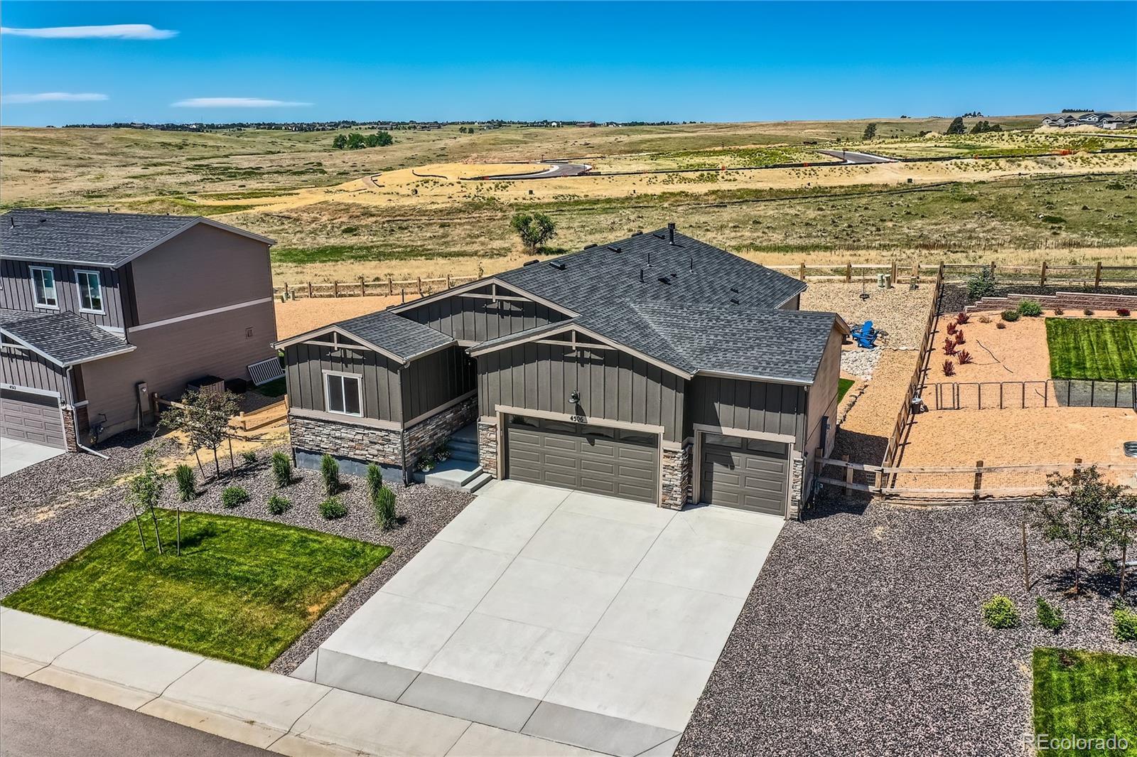 4506 River Highlands Loop