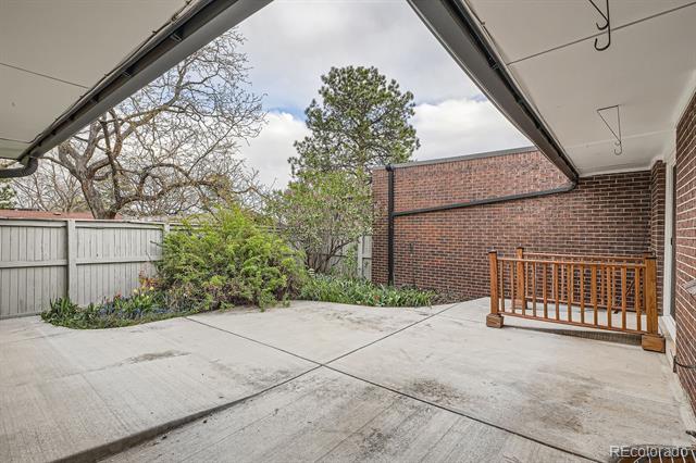 178 S Vance Court