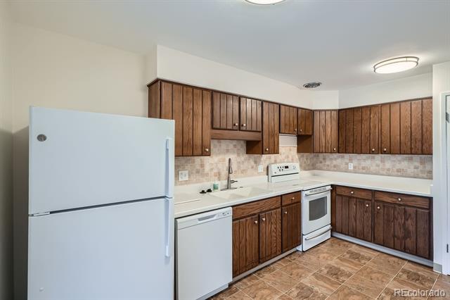 178 S Vance Court