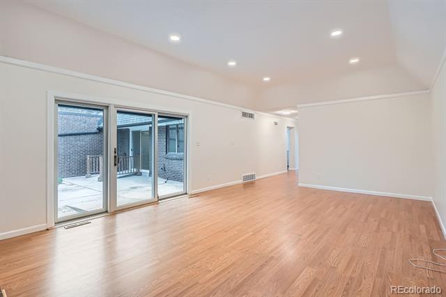 178 S Vance Court