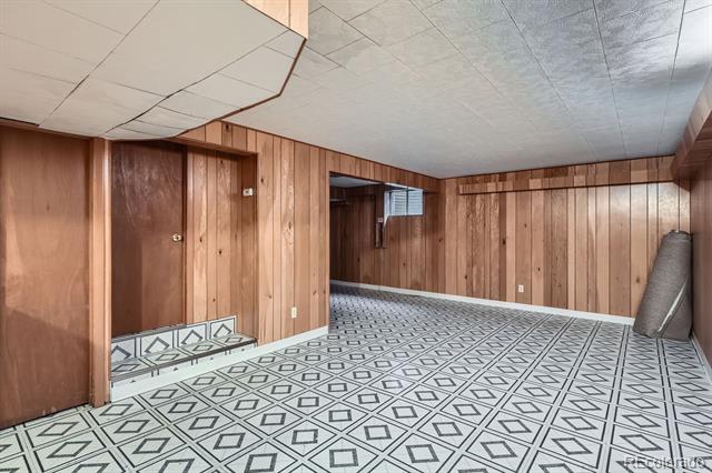 178 S Vance Court