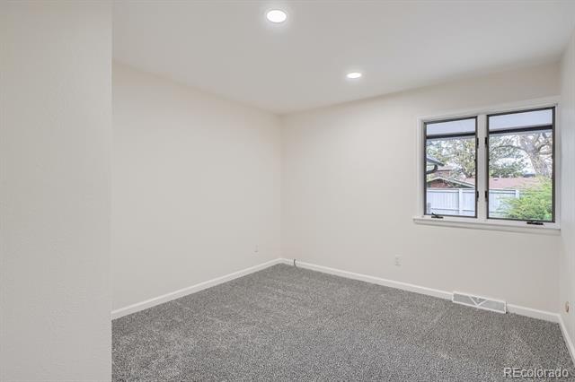 178 S Vance Court