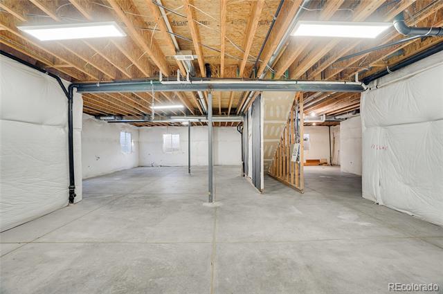412 N 46th Avenue