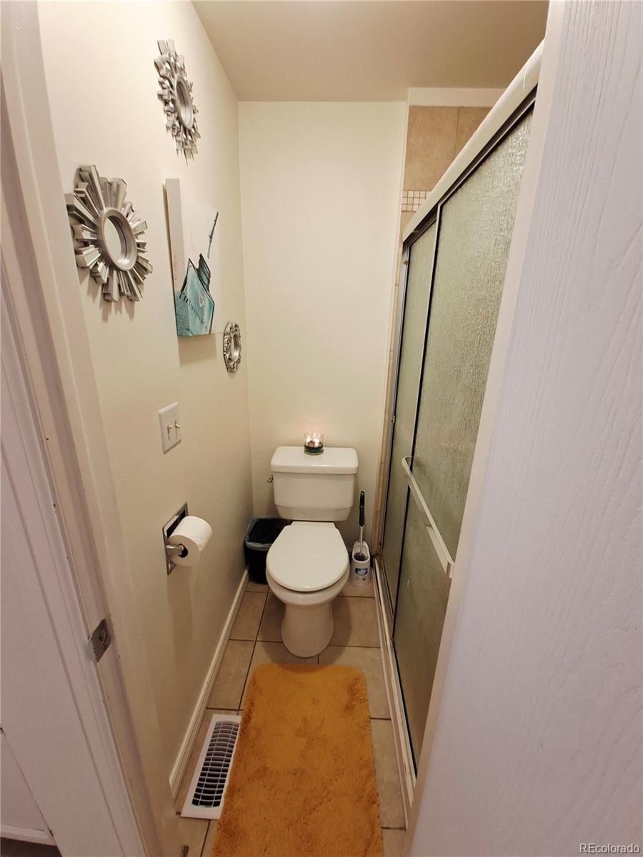 11982 Bellaire Street Unit: B