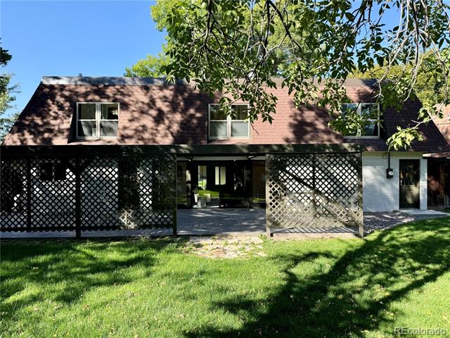 1912 S Magnolia Street