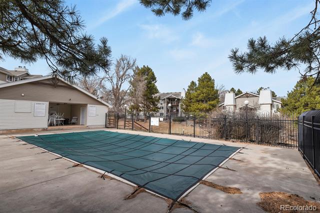 17301 E Mansfield Avenue Unit: 122L