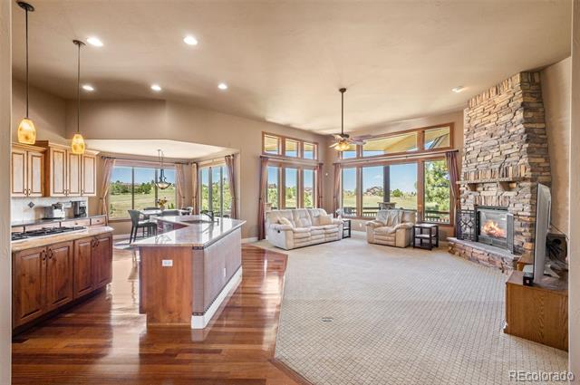 483 Red Cedar Circle