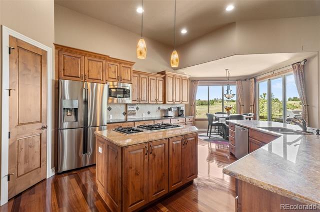 483 Red Cedar Circle