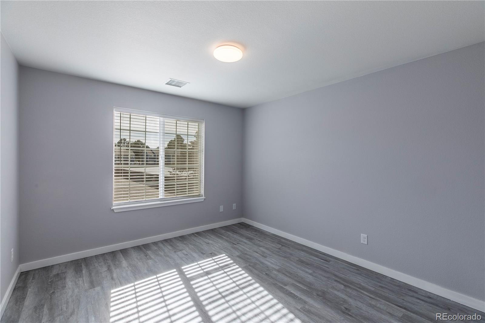 2301 E Fremont Avenue Unit: S08