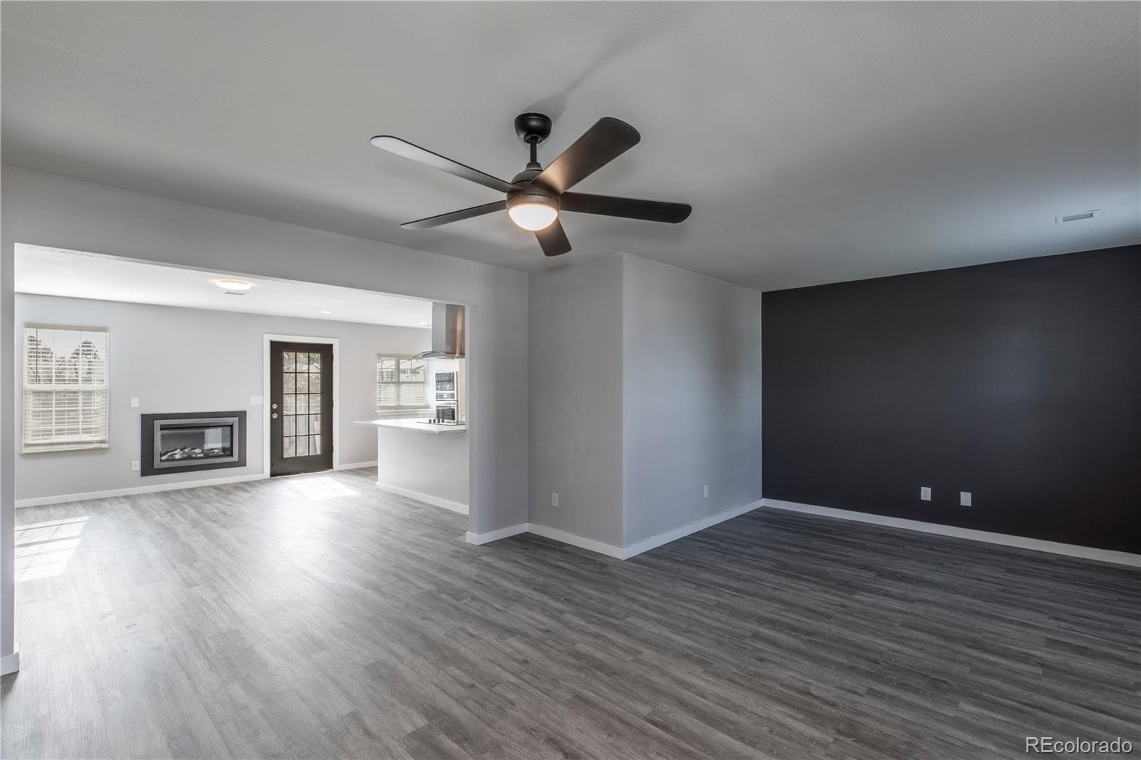 2301 E Fremont Avenue Unit: S08