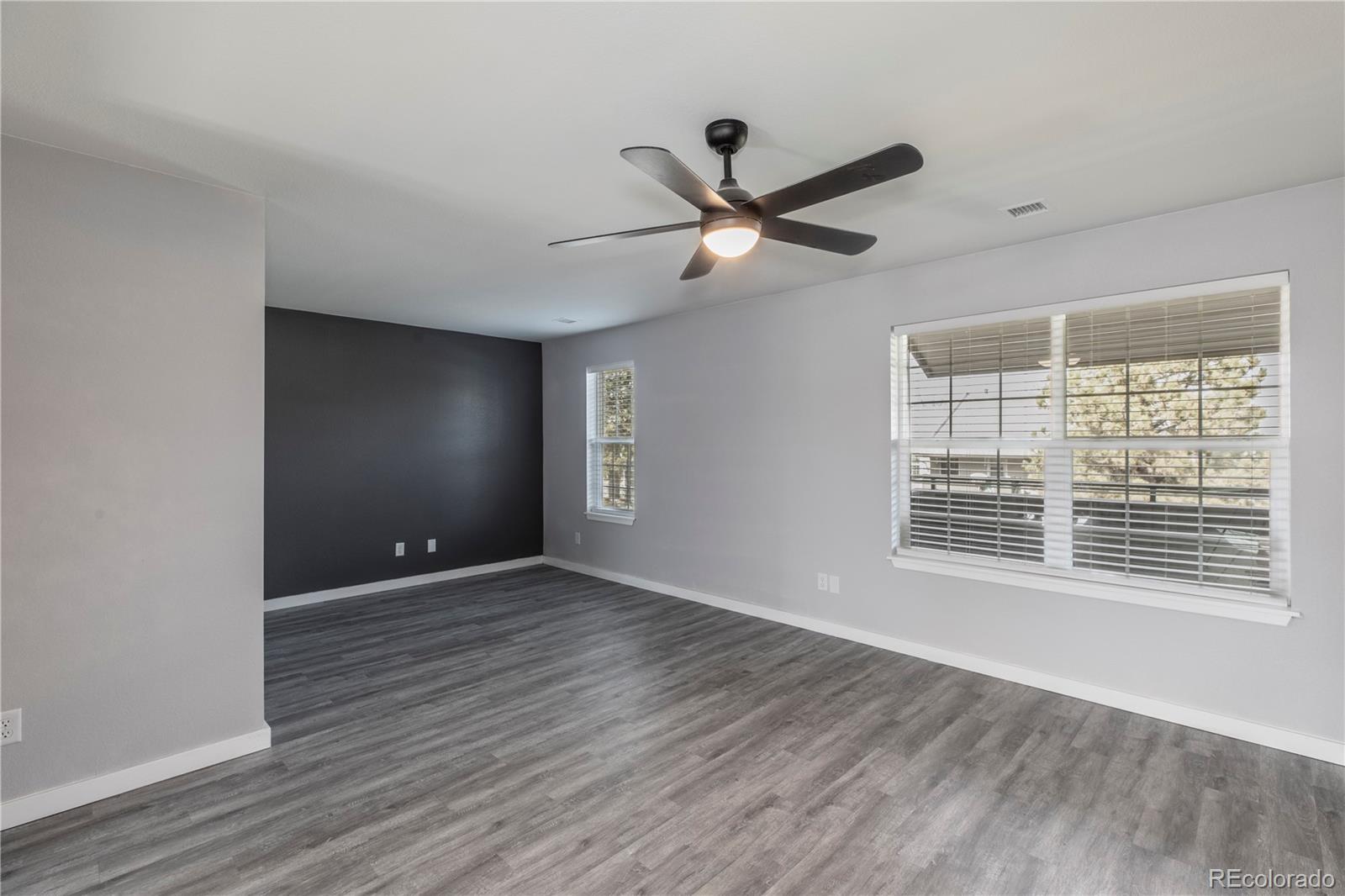 2301 E Fremont Avenue Unit: S08