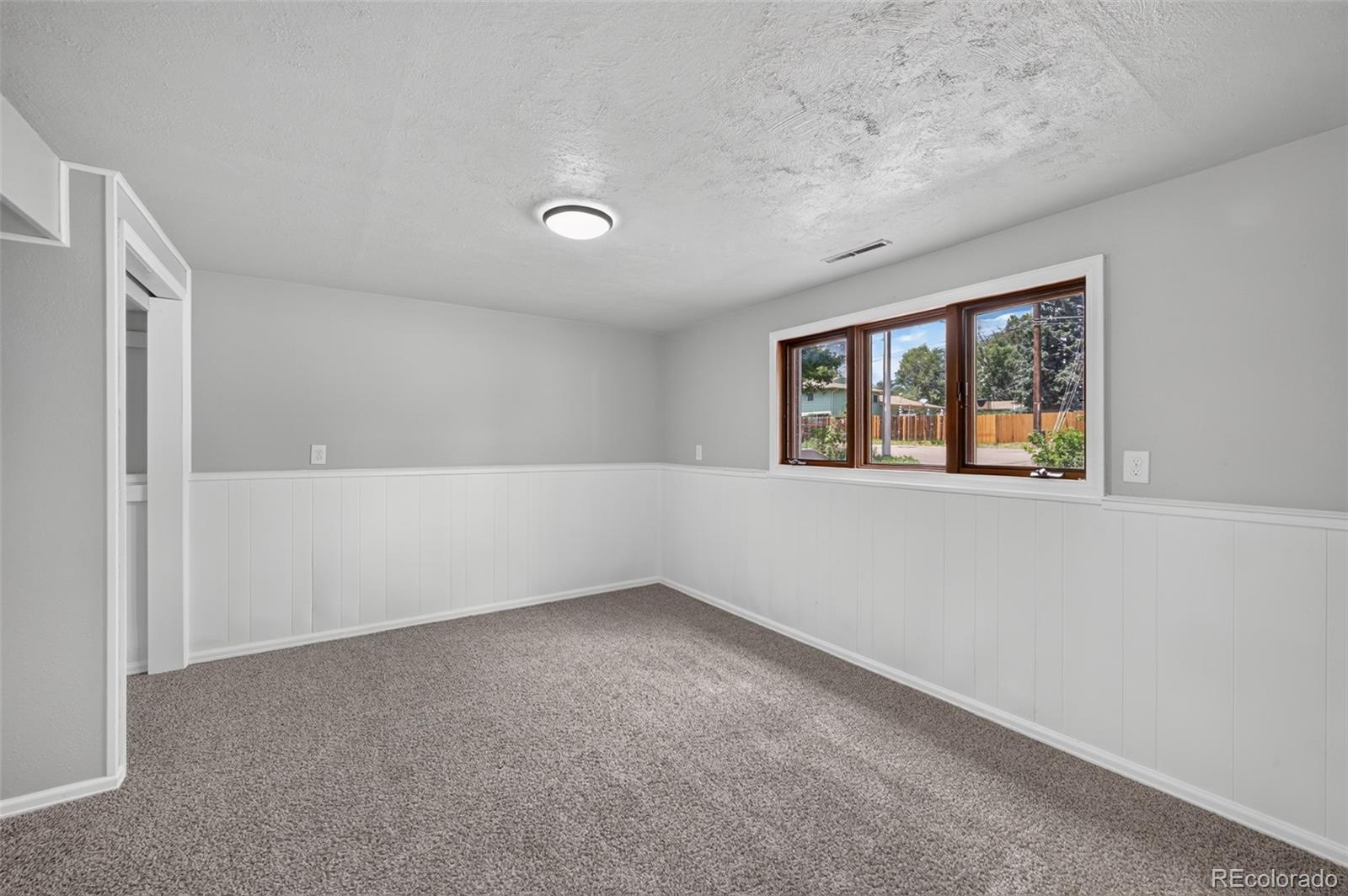 4119 Palmer Park Boulevard