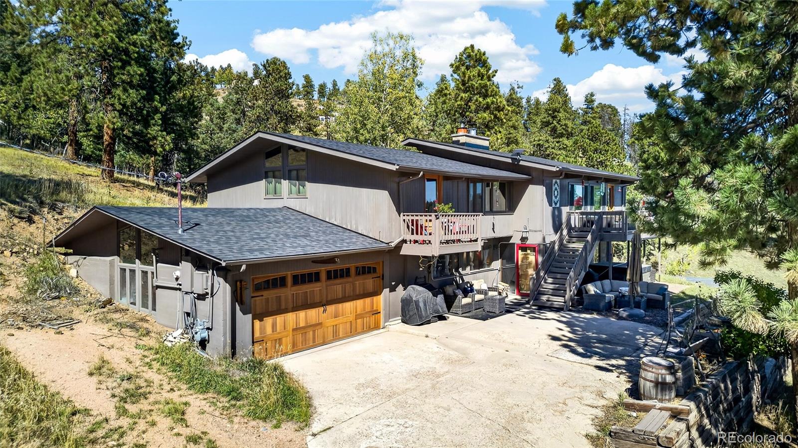 12155 Cochise Circle