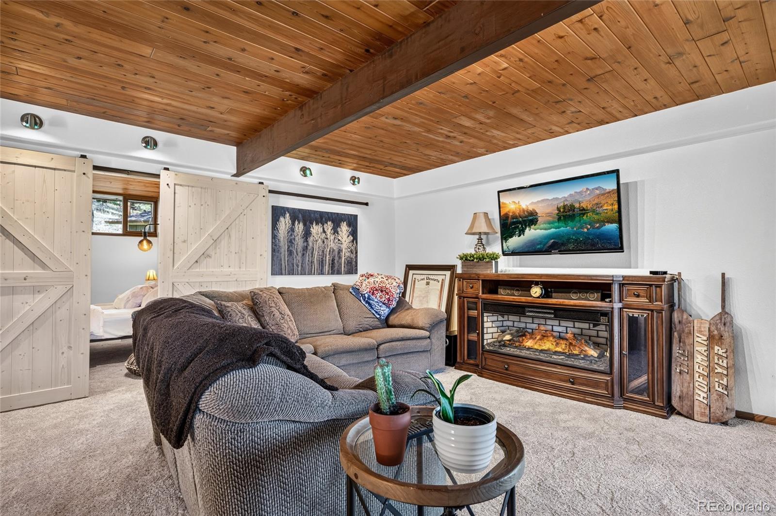 12155 Cochise Circle
