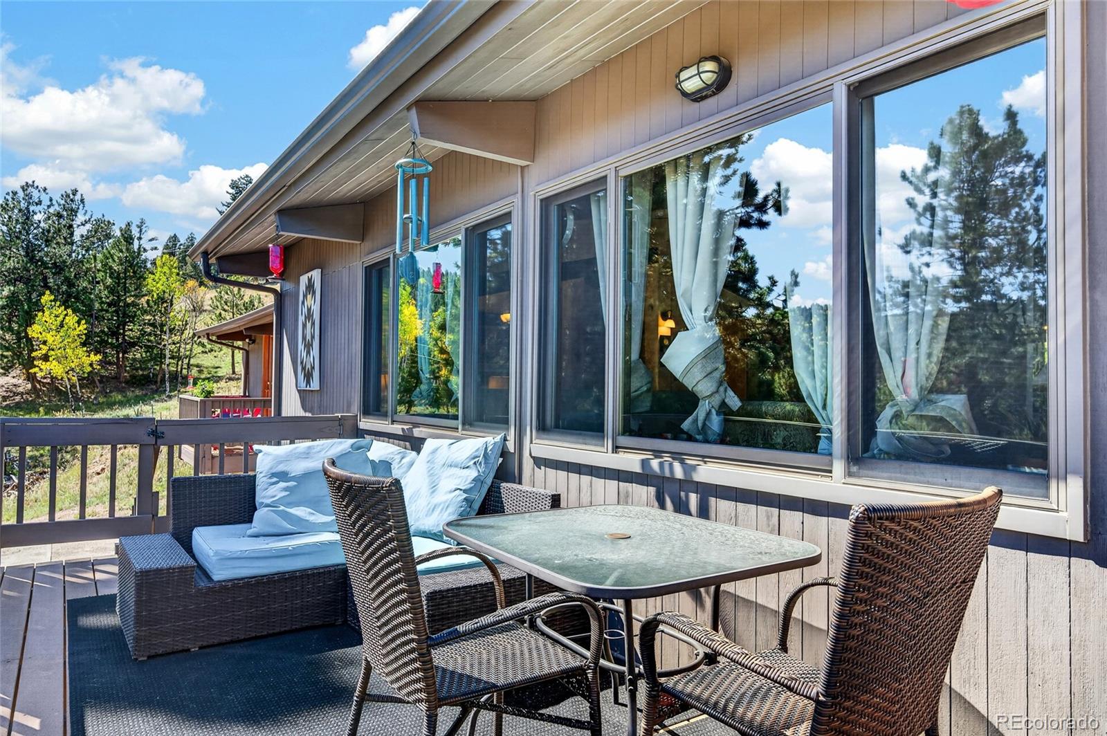 12155 Cochise Circle