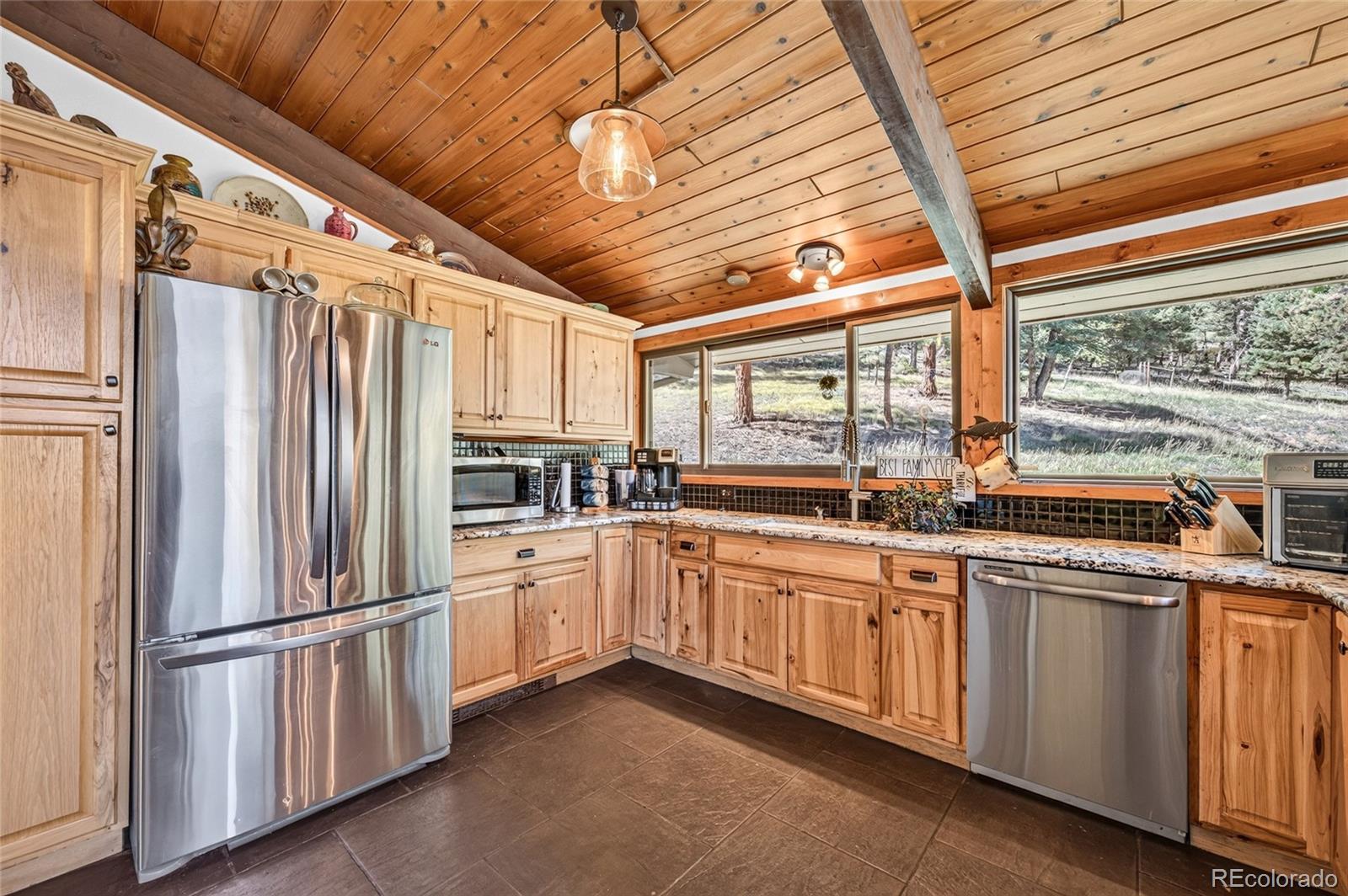 12155 Cochise Circle