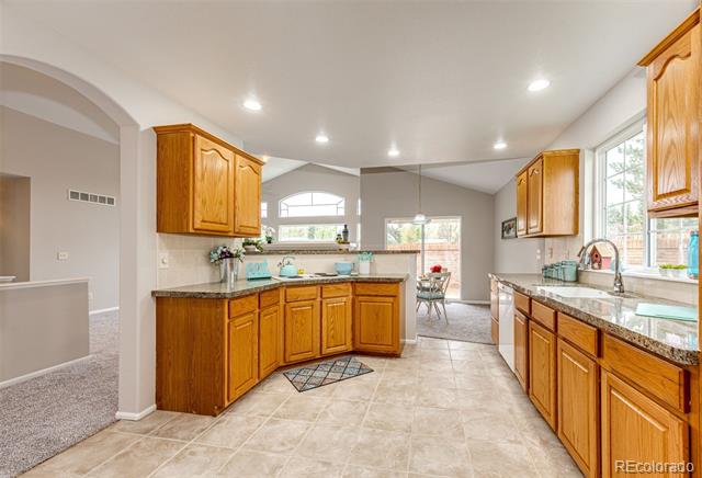3802 Lee Circle