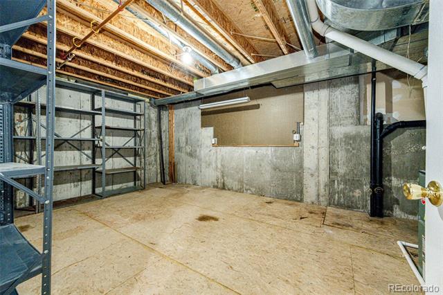 3802 Lee Circle