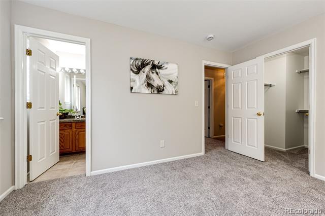3802 Lee Circle