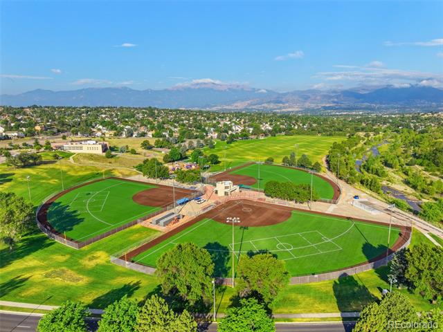 6568 High Knolls Grove