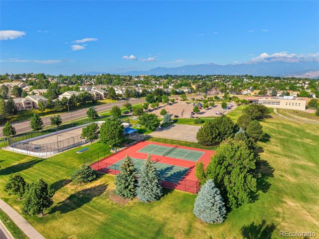 6568 High Knolls Grove