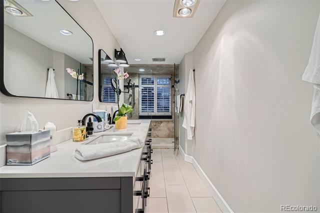 1350 Lawrence Street Unit: 2F