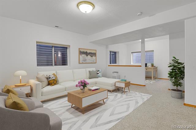 3515 Flying Horse Road