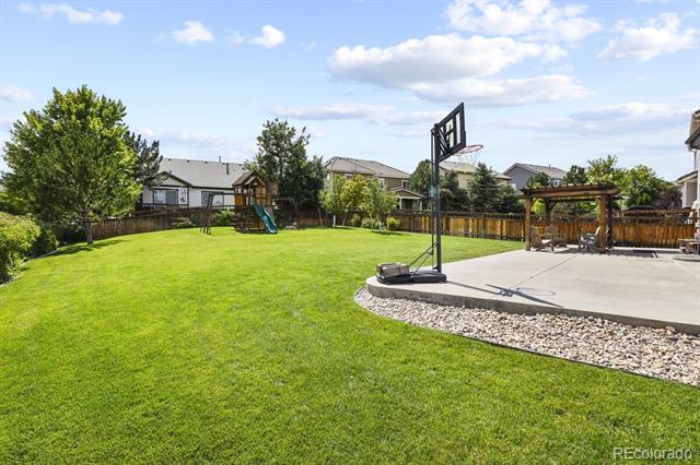8182 Grady Circle