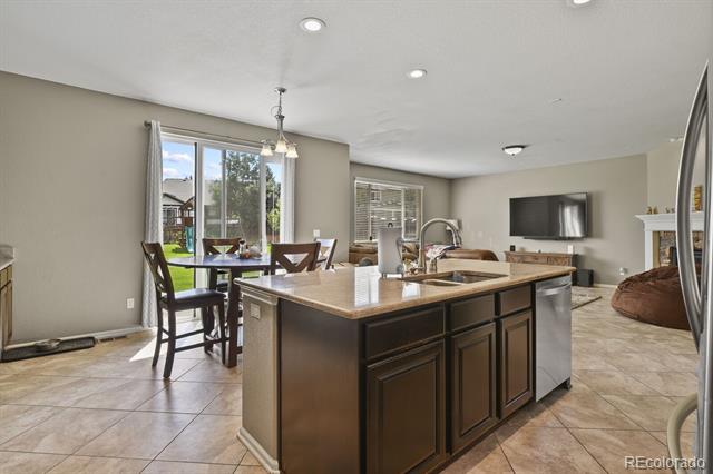 8182 Grady Circle