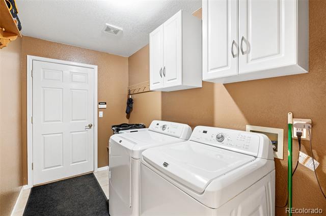 9157 Fox Fire Drive