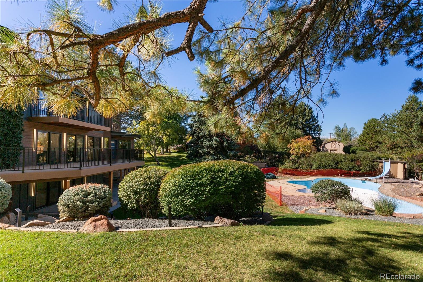 885 Front Range Road