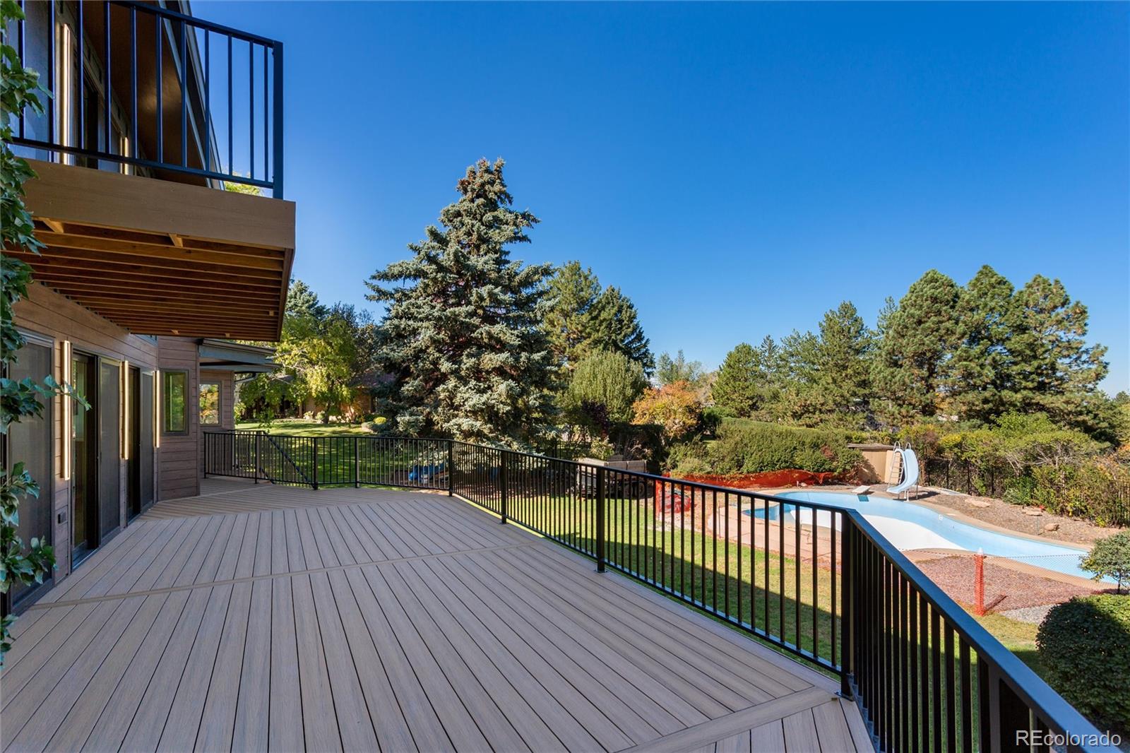 885 Front Range Road