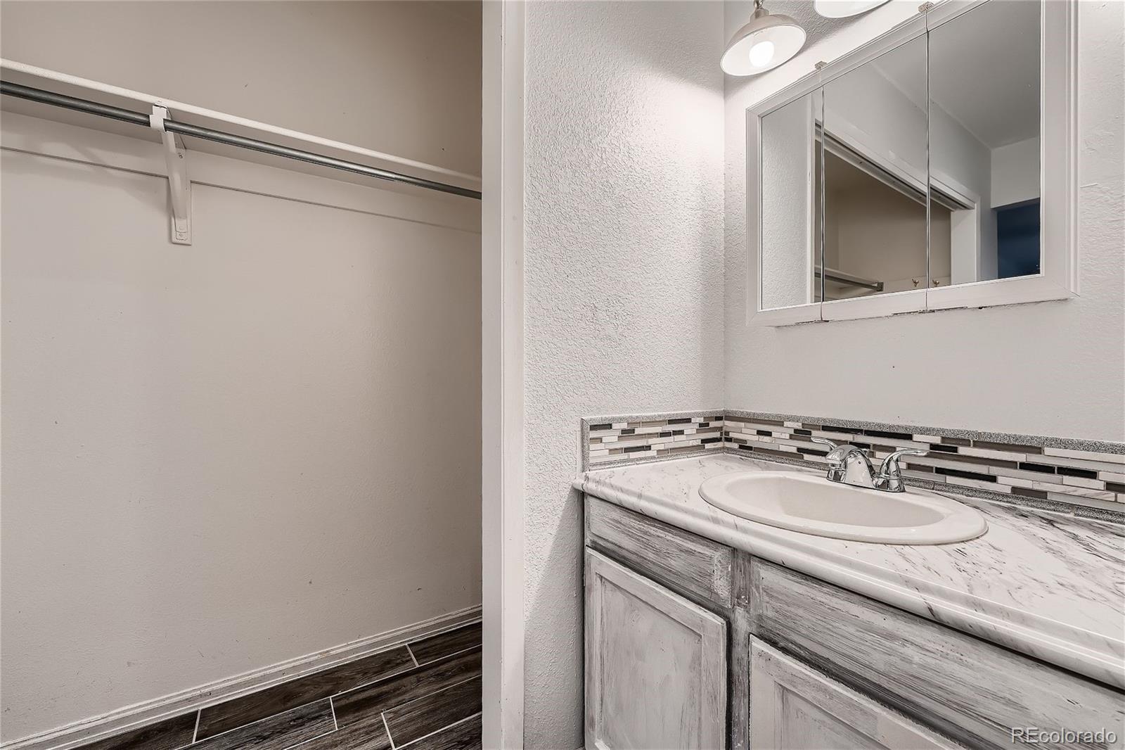 4312 S Evanston Court