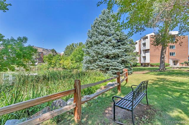 1150 Golden Circle Unit: 409