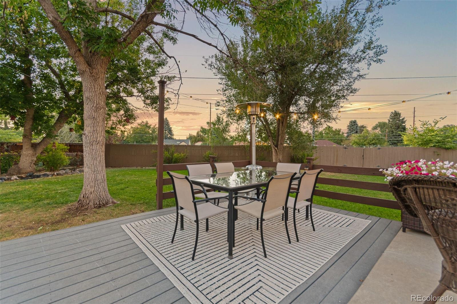5366 Field Circle