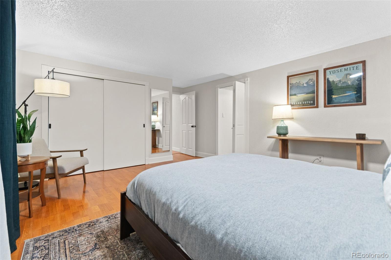 5366 Field Circle