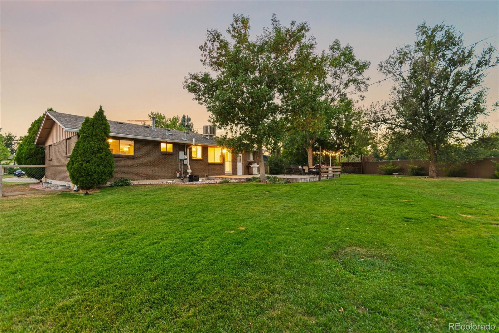 5366 Field Circle