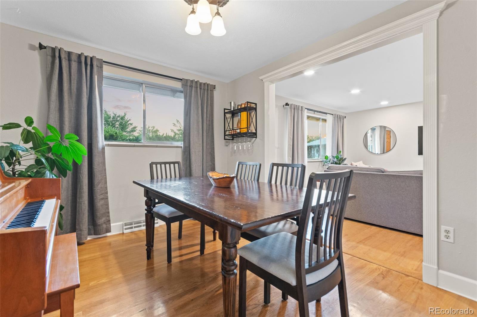 5366 Field Circle