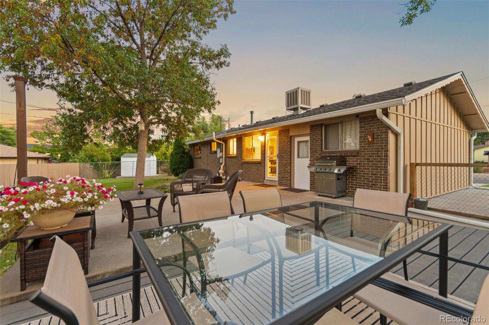 5366 Field Circle
