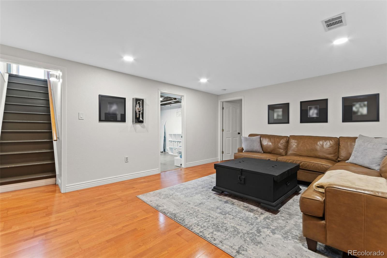 5366 Field Circle