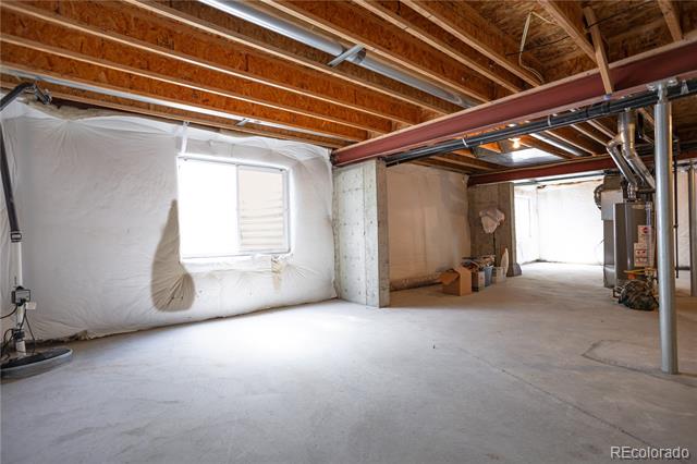 8510 E 145th Place
