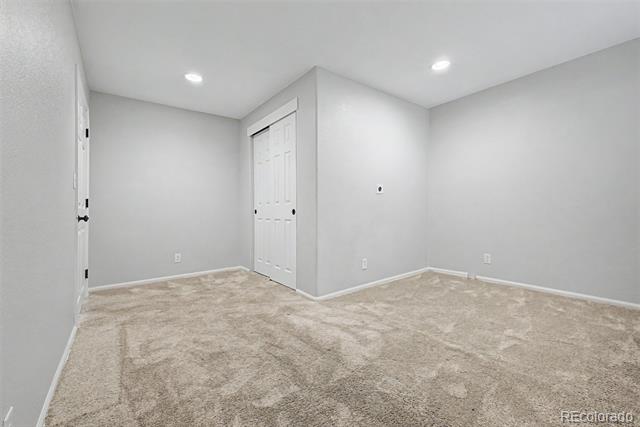 10930 Saint Paul Way